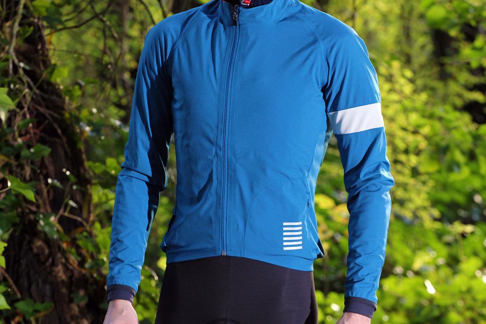 rapha pro team lightweight wind jacket